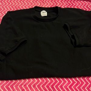 ZARA Men’s black ribbed crew neck Sz L washed not worn!